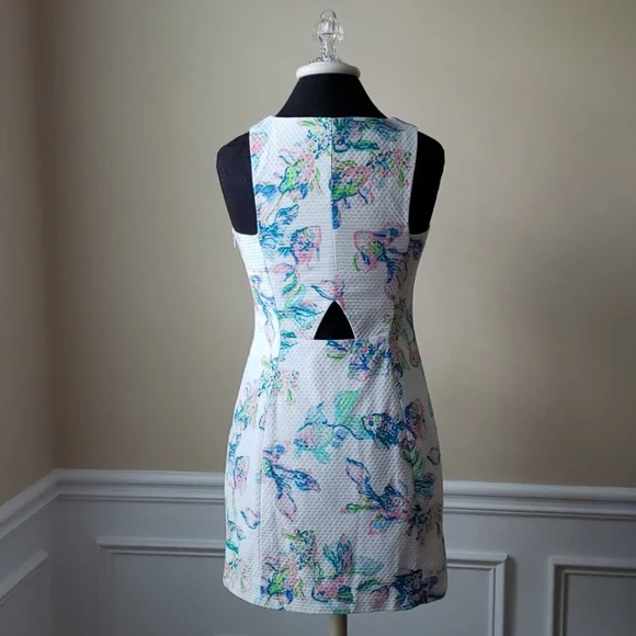 Lilly PULITZER Rare iridescent white blue Size 4 Fitted Dress EUC - Picture 6 of 8